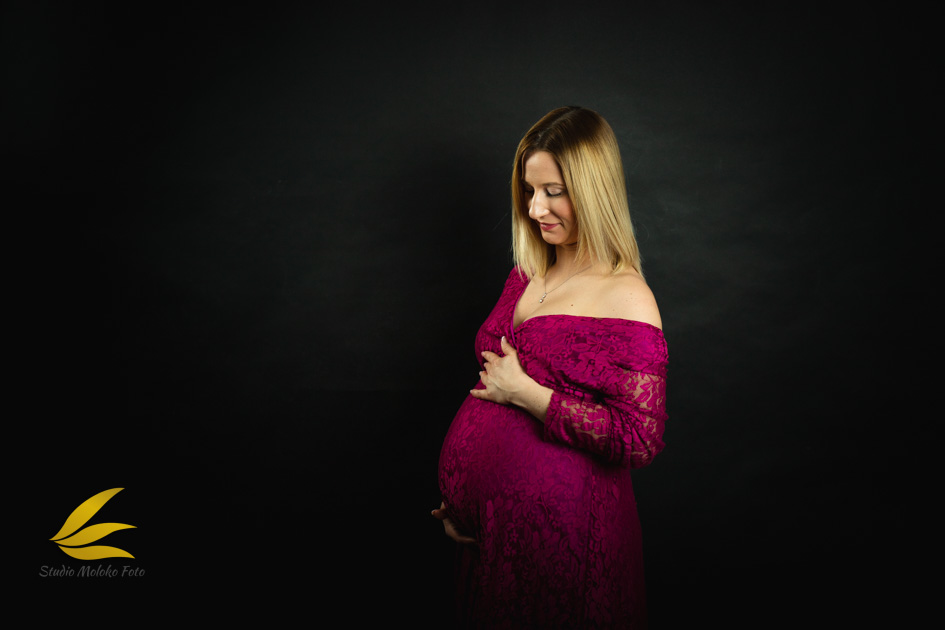 fotografia ciążowa, zdjęcie z brzuszkiem
